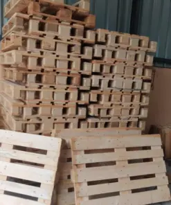 Alternative view of Treaton, 4 Way Wooden Pallets,