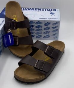Buy Birkenstock Pallets (150 authentic pairs for ($1200)