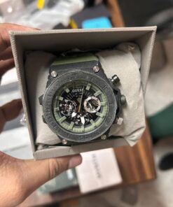 Buy Casual Watch Wholesale Pallet (200pcs at ($1000)