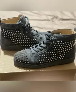 Alternative view of Buy Christian Louboutin Shoes Pallets